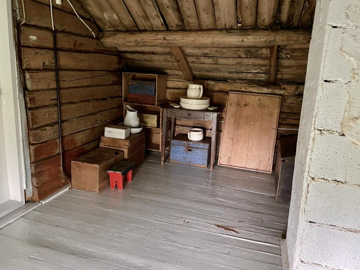 Grandmothers Cosy Farmhouse Fredvang Luaran gambar