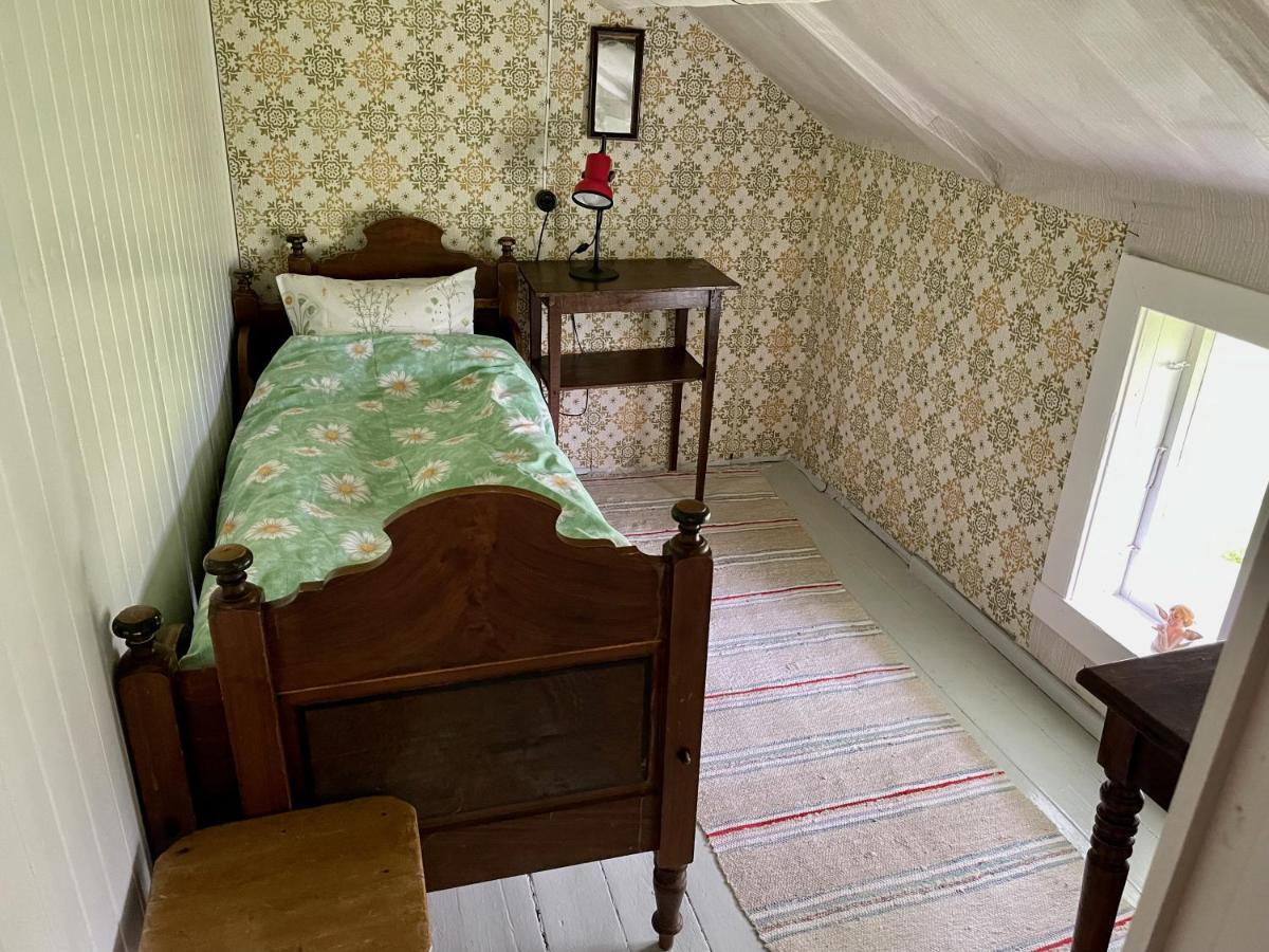 Grandmothers Cosy Farmhouse Fredvang Luaran gambar