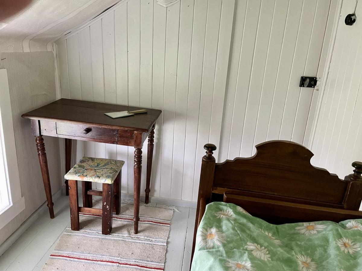 Grandmothers Cosy Farmhouse Fredvang Luaran gambar